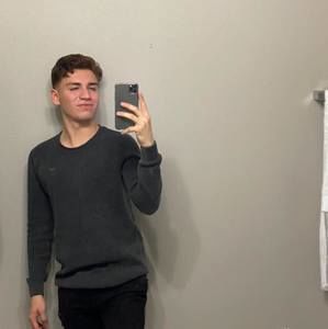 Meet your Posher, Mathew